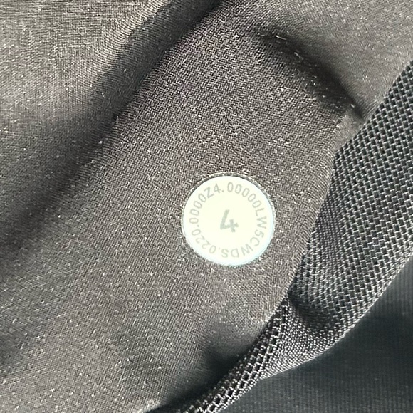 Lululemon Keep Moving Pant High-Rise. Black size 8 - Picture 8 of 11